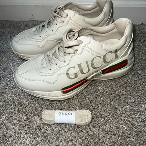 Gucci sneakers 38